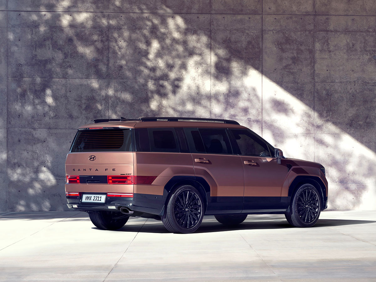 L'arrière du Hyundai Santa Fe